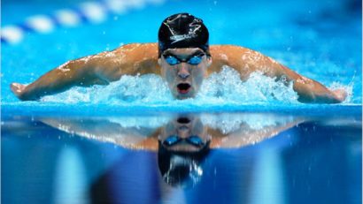 Michael Phelps, suspendat din activitatea sportivă după ce a fost arestat pentru că a condus beat