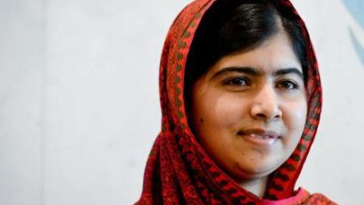 Malala a intrat în istorie la 17 ani. Împușcată în cap în 2012, a supraviețuit și a luat premiul Nobel