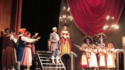 Încă două seri de muzică, teatru şi dans la Constanţa