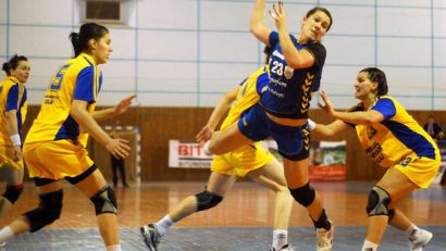 România și Germania joacă două meciuri amicale de handbal feminin