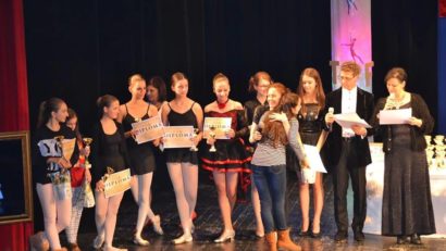 Elevi de la Colegiul „Regina Maria”, premiaţi la Festivalul Naţional de Teatru