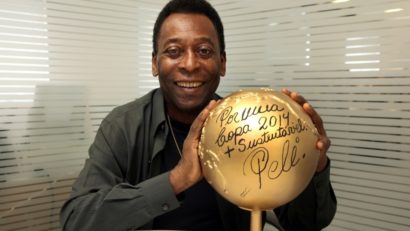 Legenda fotbalului mondial, PELE, externat din spital după o operaţie