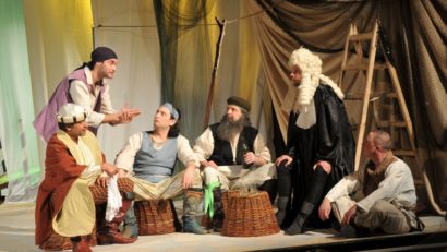 Invitaţie la comedie: diseară, la Teatrul de Stat Constanţa