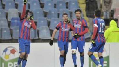 Steaua, sancţionată dur de UEFA