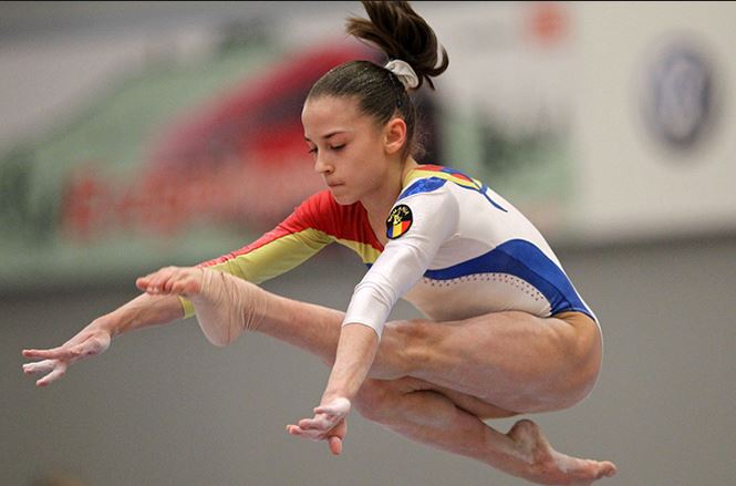 Andreea Munteanu, medaliată cu aur la Campionatele Europenele de gimnastică