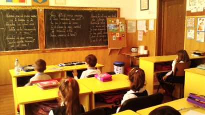 Luni încep testările pentru elevii de clasa a II-a