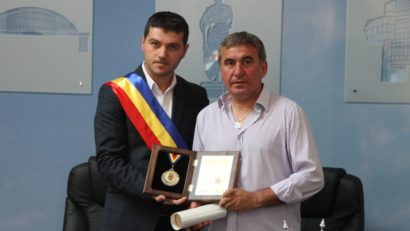 Gheorghe Hagi este cetățean de onoare al orașului Ovidiu