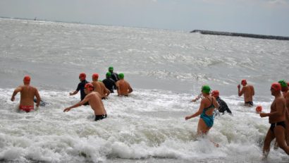 Ploaia a amânat startul Aqua Challenge de la Constanța