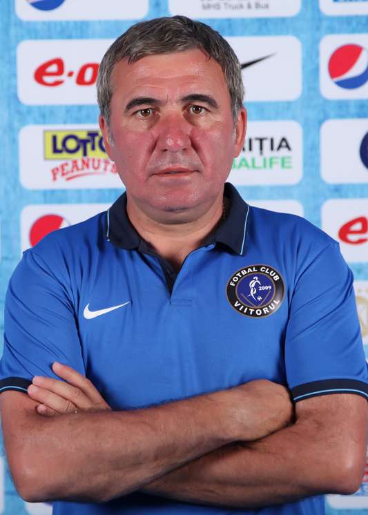 Gheorghe Hagi este în vacanță în Spania