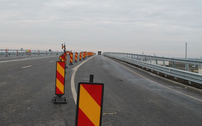 Lucrări pe Autostrada Soarelui