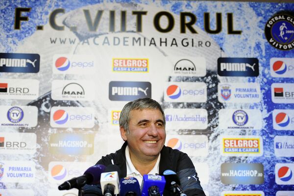 Steaua câștigă cu puștii lui Hagi