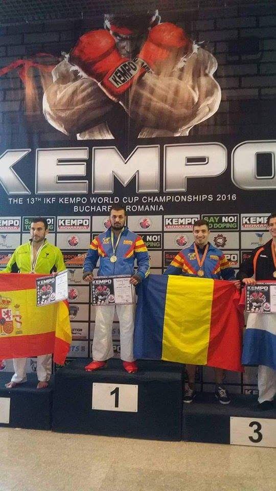 Medalii pentru Wushu-Maxx Mangalia la Cupa Mondială de Kempo