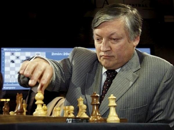 Anatoli Karpov vine în Mamaia să vadă șahistele de la Campionatul European