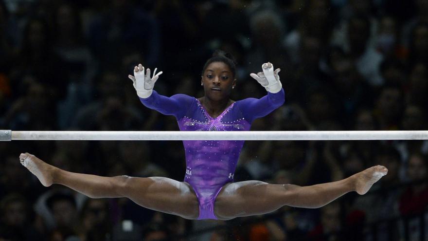 Americanca Simone Biles suferă de ADHD