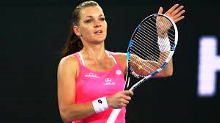 Agnieszka Radwanska joacă în finala de la Beijiong cu Johanna Konta