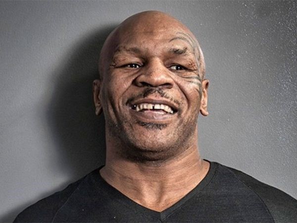 Mike Tyson a vizitat Palatul Parlamentului