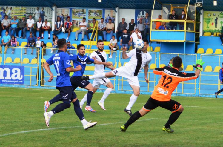 Sâmbătă se reia campionatul Ligii a doua la fotbal