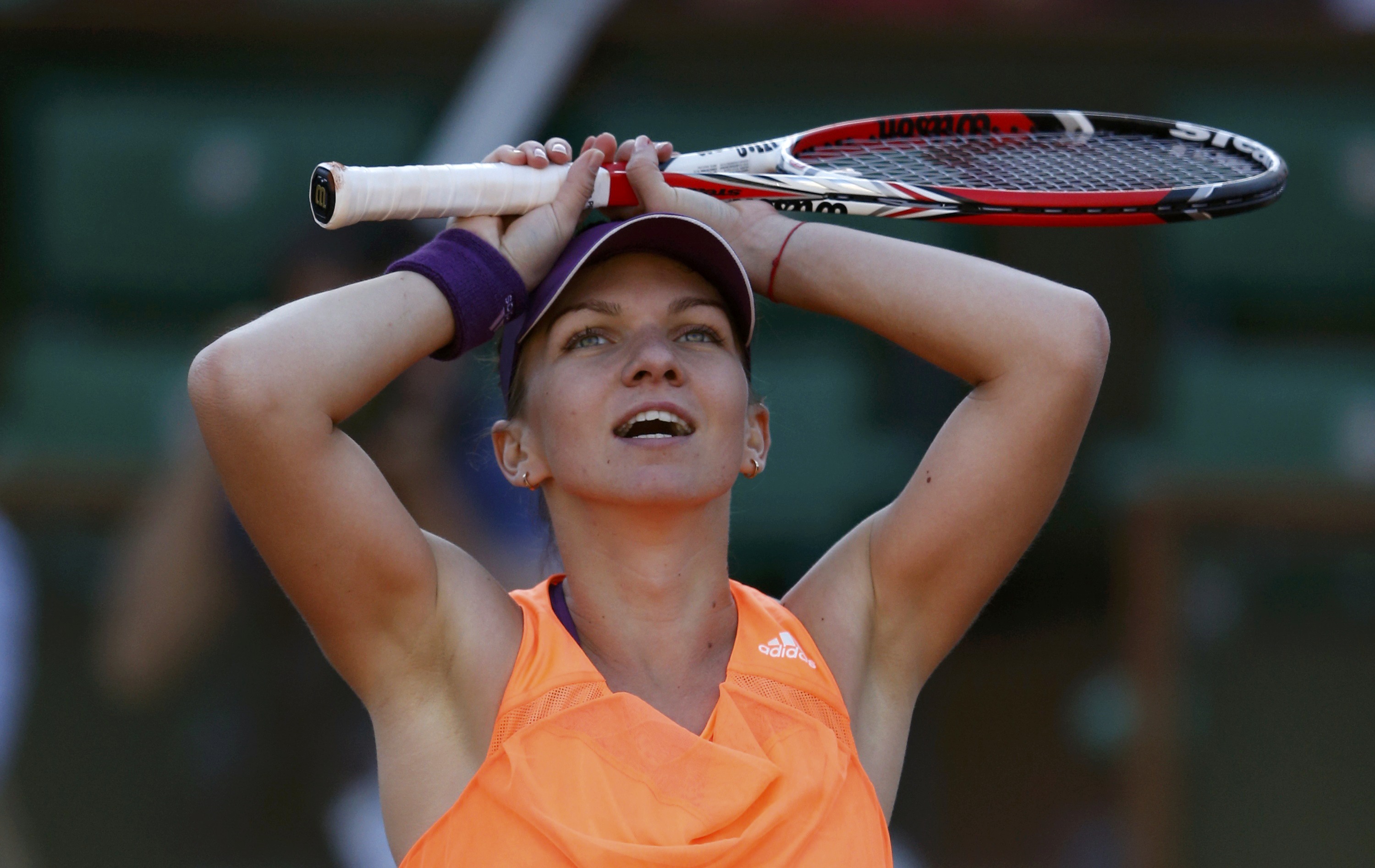 Simona Halep și Monica Niculescu joacă astăzi la Eastbourne