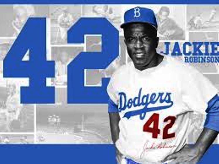 Jackie Robinson, primul jucător de culoare din prima Ligă americană de baseball