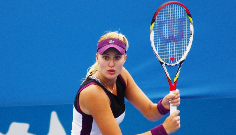 Kristina Mladenovic a eliminat-o pe Sorana Cîrstea din turneul de la Madrid