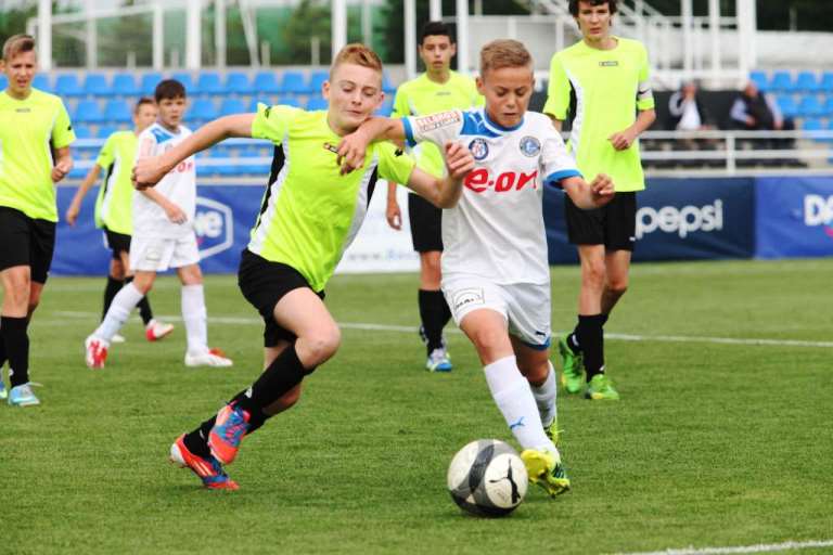 Juniorii U13 de la FC Viitorul joacă în turneul semifinal