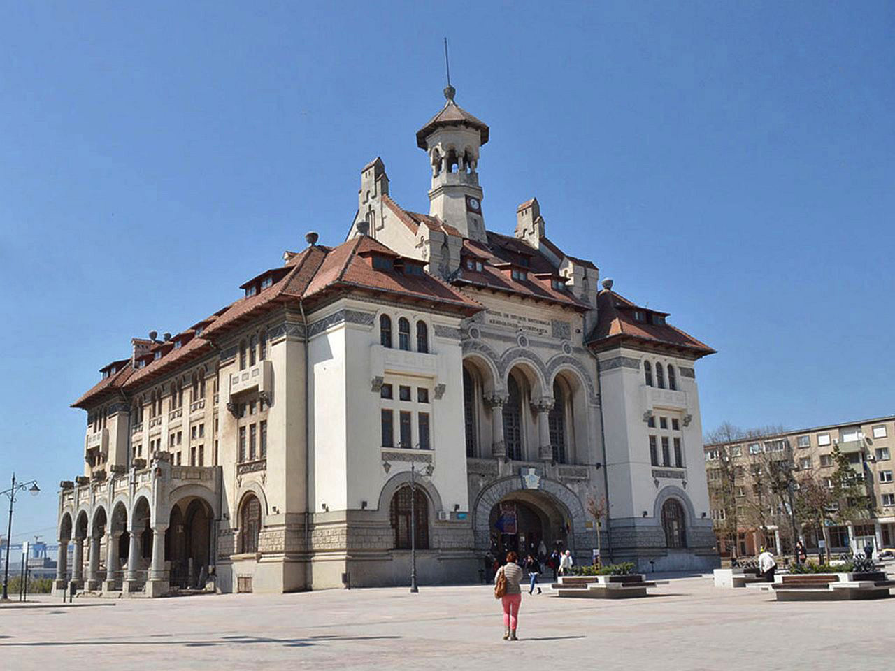 CONSTANȚA: Atelier de restaurare ceramică pentru persoanele cu deficiențe de vedere