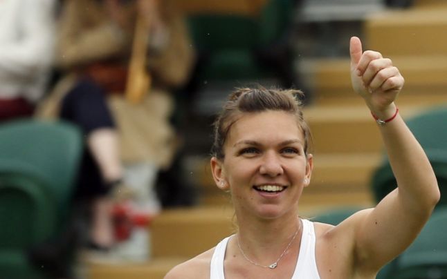 Simona Halep trece ușor de Marina Erakovic