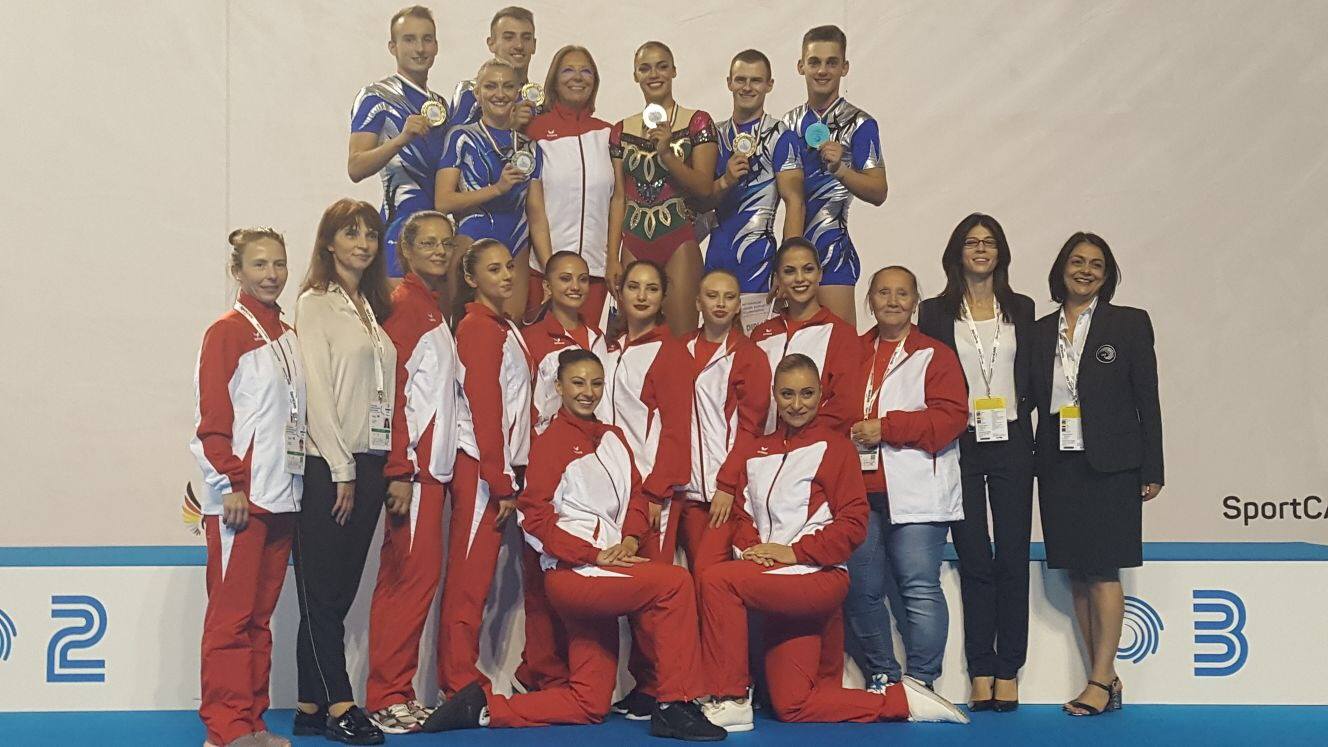 Echipa României este campioană europeană la gimnastică aerobică