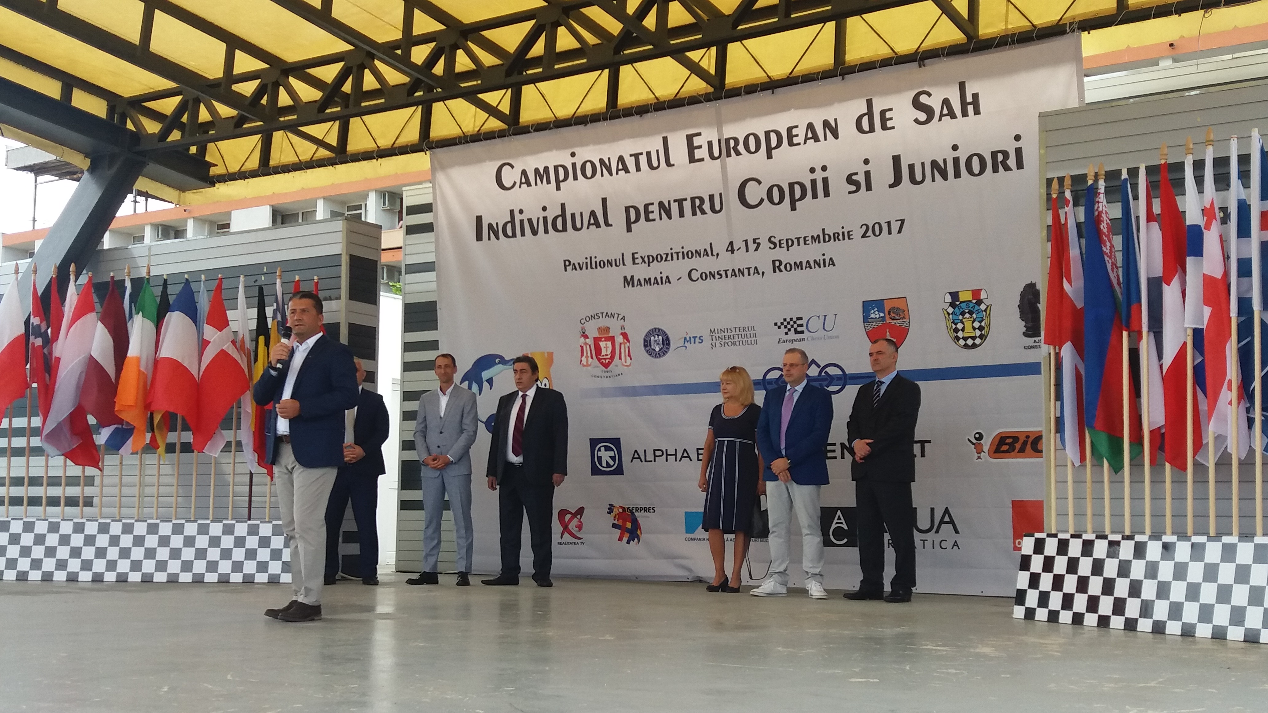 La Mamaia a fost inaugurat Campionatul European individual de șah pentru juniori