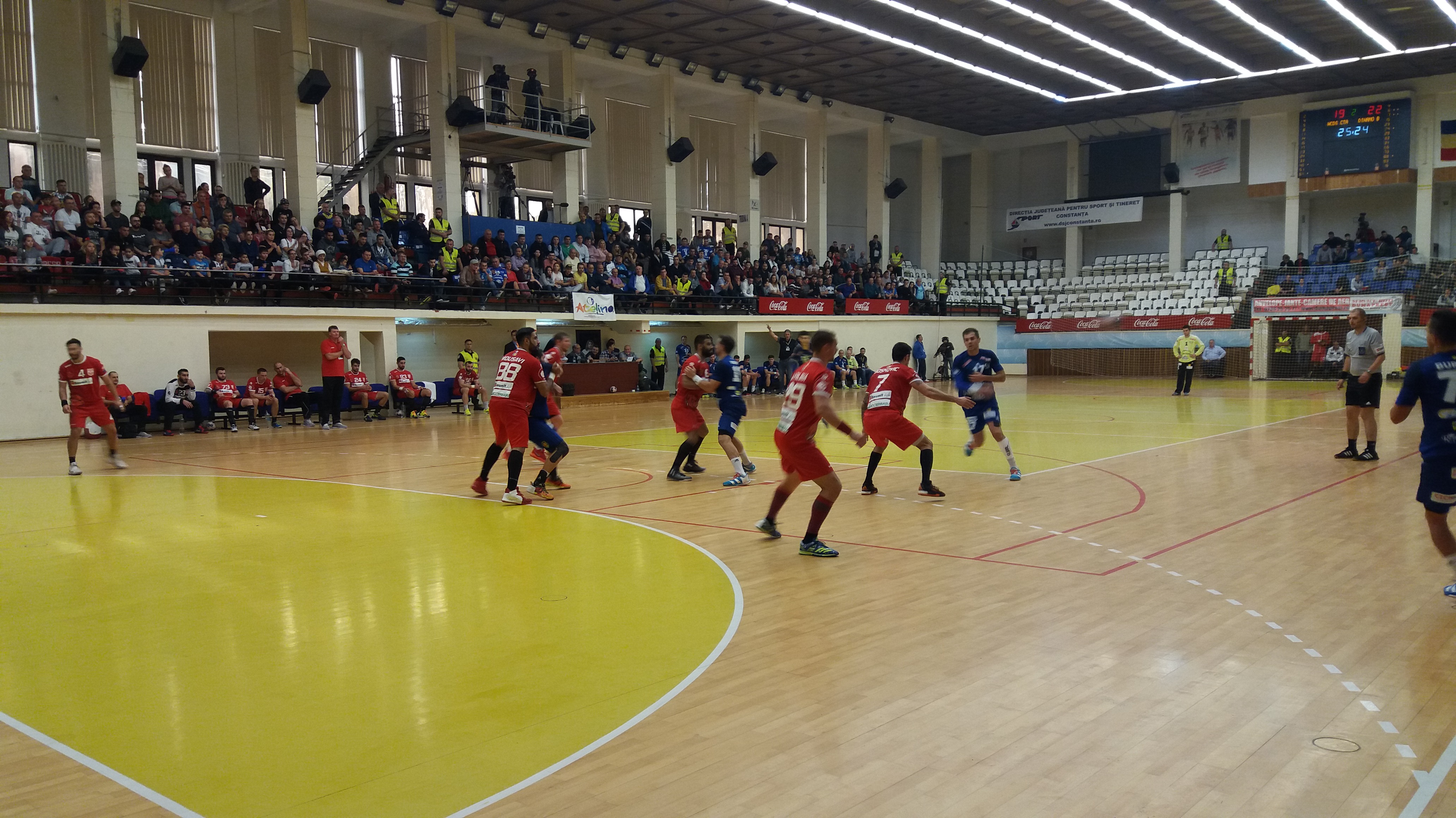 HC Dobrogea Sud o înfruntă astăzi pe Dinamo în primul meci din finala campionatului