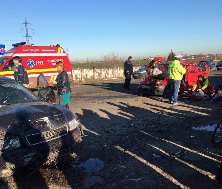 UPDATE! Accident rutier grav în comuna Cobadin! Patru victime; o persoană a fost preluată cu elicopterul SMURD