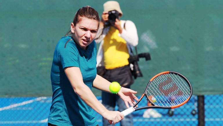 Simona Halep a învins-o pe Johanna Konta în turneul de la Hua Hin