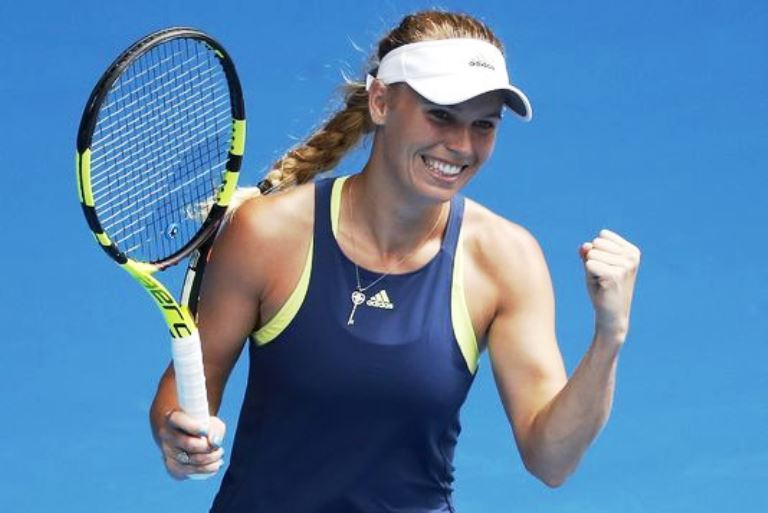 Caroline Wozniacki devine liderul WTA, iar Simona Halep trece pe locul al doilea