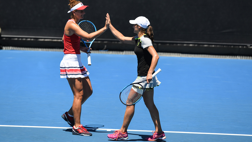 Irina Begu și Monica Niculescu s-au oprit în semifinale la Australian Open