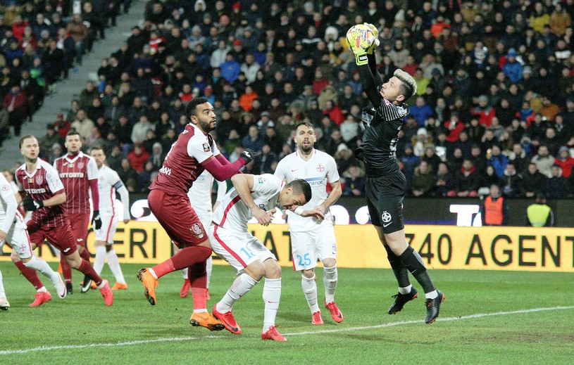 FCSB obține egalarea în prelungiri în meciul de la Cluj