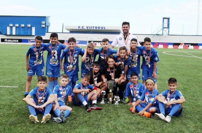 Echipele FC Viitorul 2006 și Cautis București 2007 sunt câștigătoarele „Dolphin Cup”2018