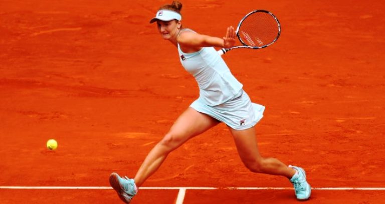 Irina Begu joaca astăzi cu Angelique Kerber la Roma