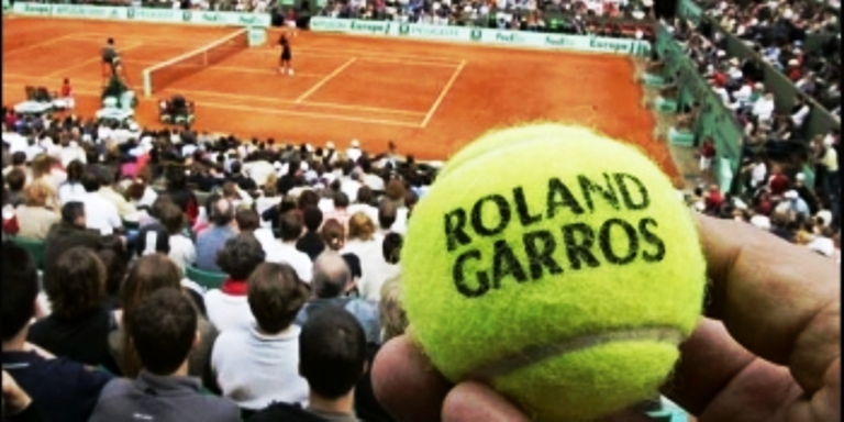 Irina Begu și Ana Bogdan s-au calificat în turul al treilea la Roland Garros