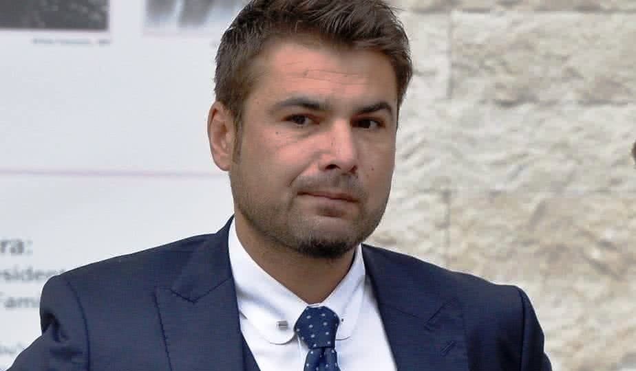 Adrian Mutu îl cere pe Dennis Man la naționala de fotbal U21a României