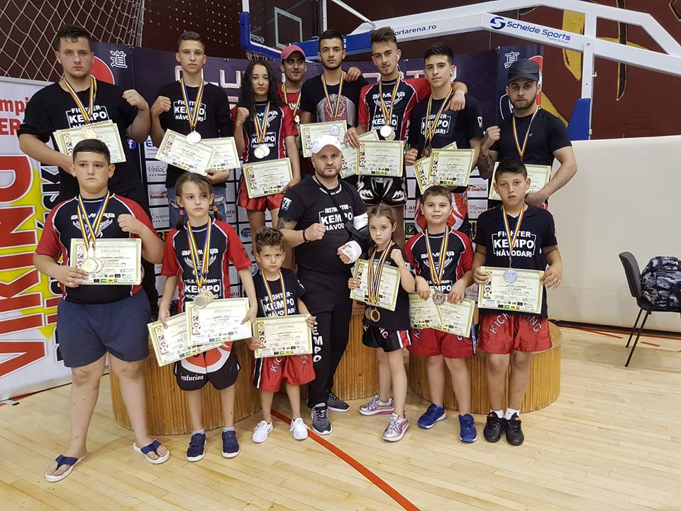 Medalii pentru sportivii de la CS Năvodari Kempo K1