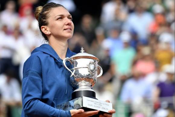 Simona Halep a fost aplaudată de 20.000 de fani pe Arena Națională