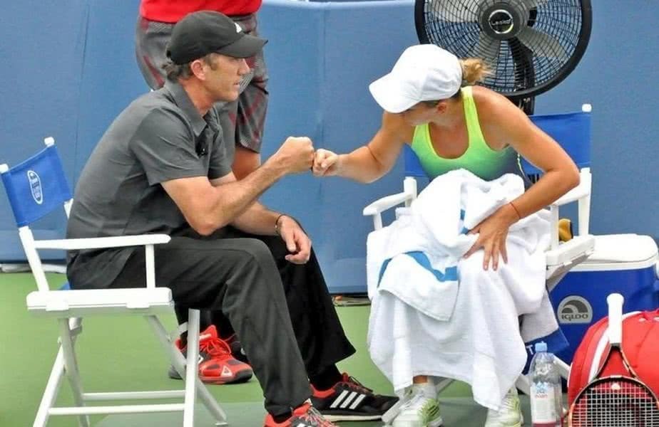 Simona Halep a anunţat încheierea colaborării cu antrenorul Darren Cahill