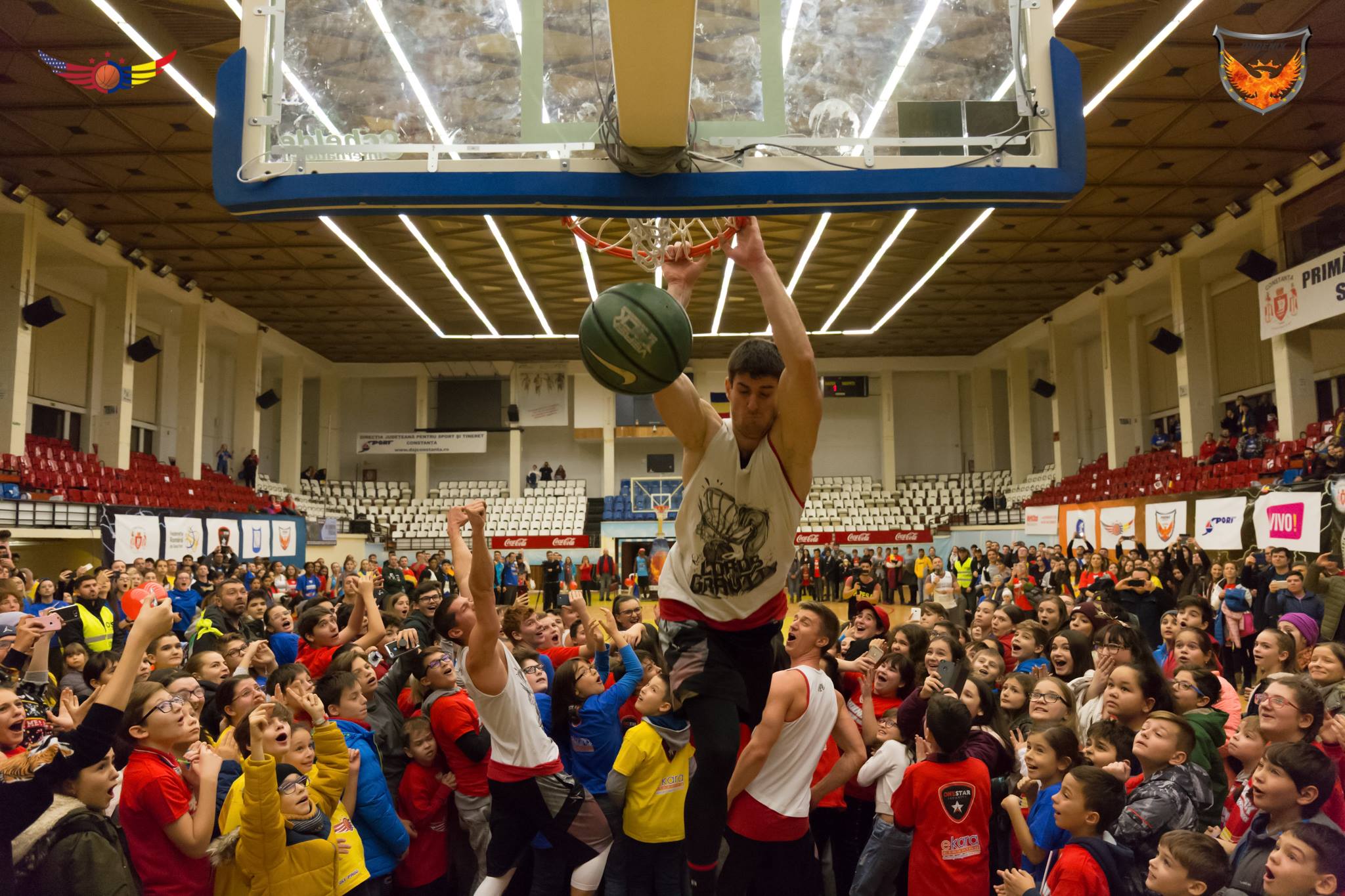 FOTO – Show incendiar la Constanța în „Charity Basketball Game”