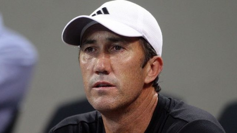 Darren Cahill a făcut pasul spre fotbalul australian