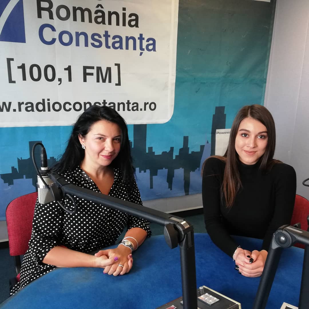 Profesorul Angela Doicescu, la „Interviul dimineții“, alături de eleva care a obținut locul al III-lea la Olimpiada Națională de Limbi Romanice