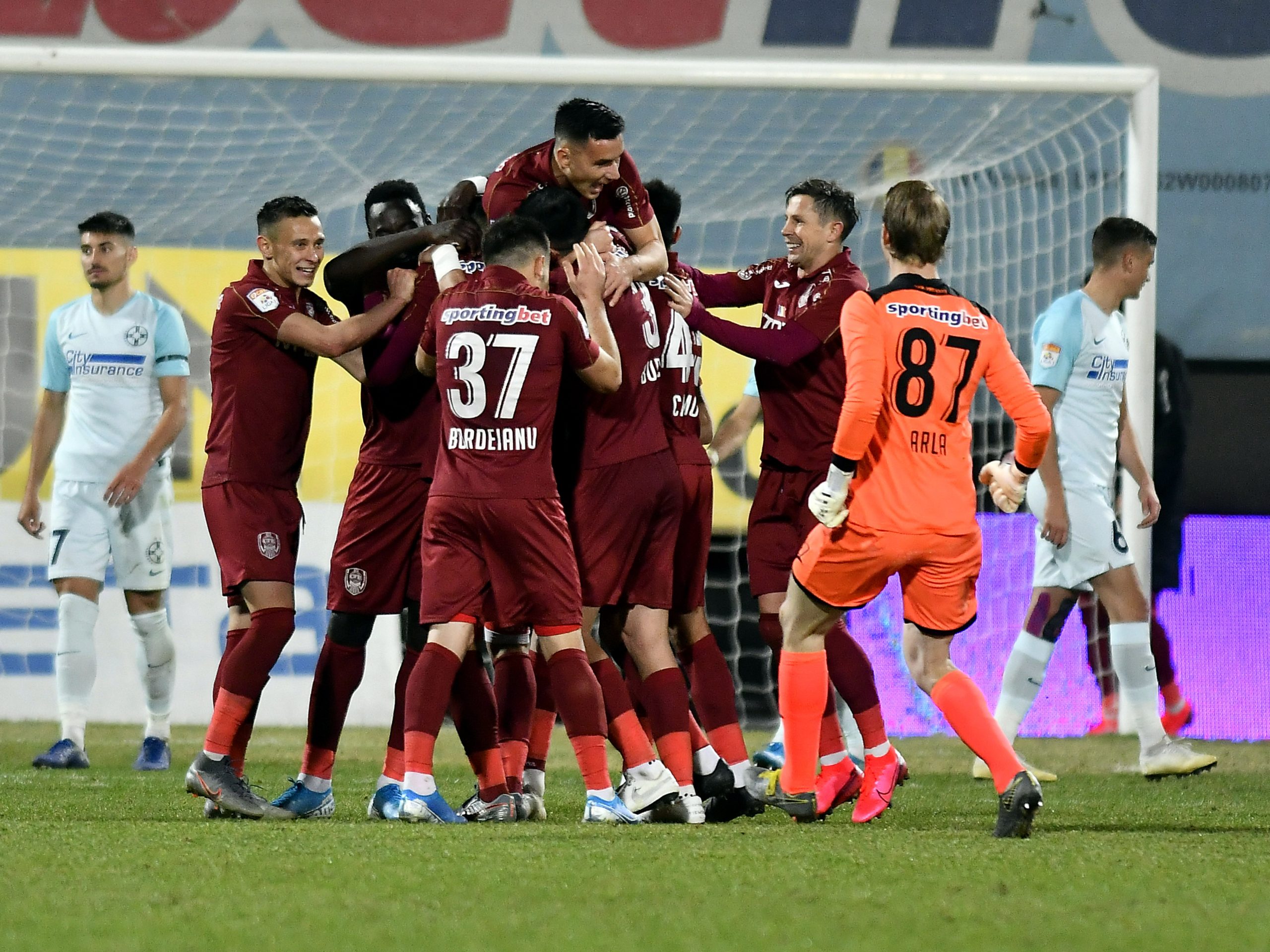 CFR Cluj s-a distanțat la 7 puncte de FCSB