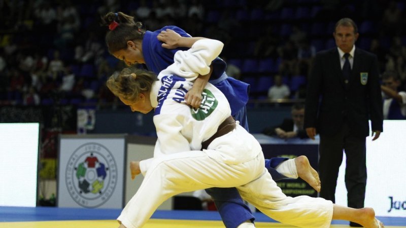 Sportivii din lotul olimpic de judo și-au reluat antrenamentele la Izvorani