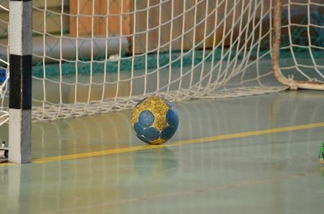 Fără surprize în etapa a 10-a din Liga Naţională de handbal masculin