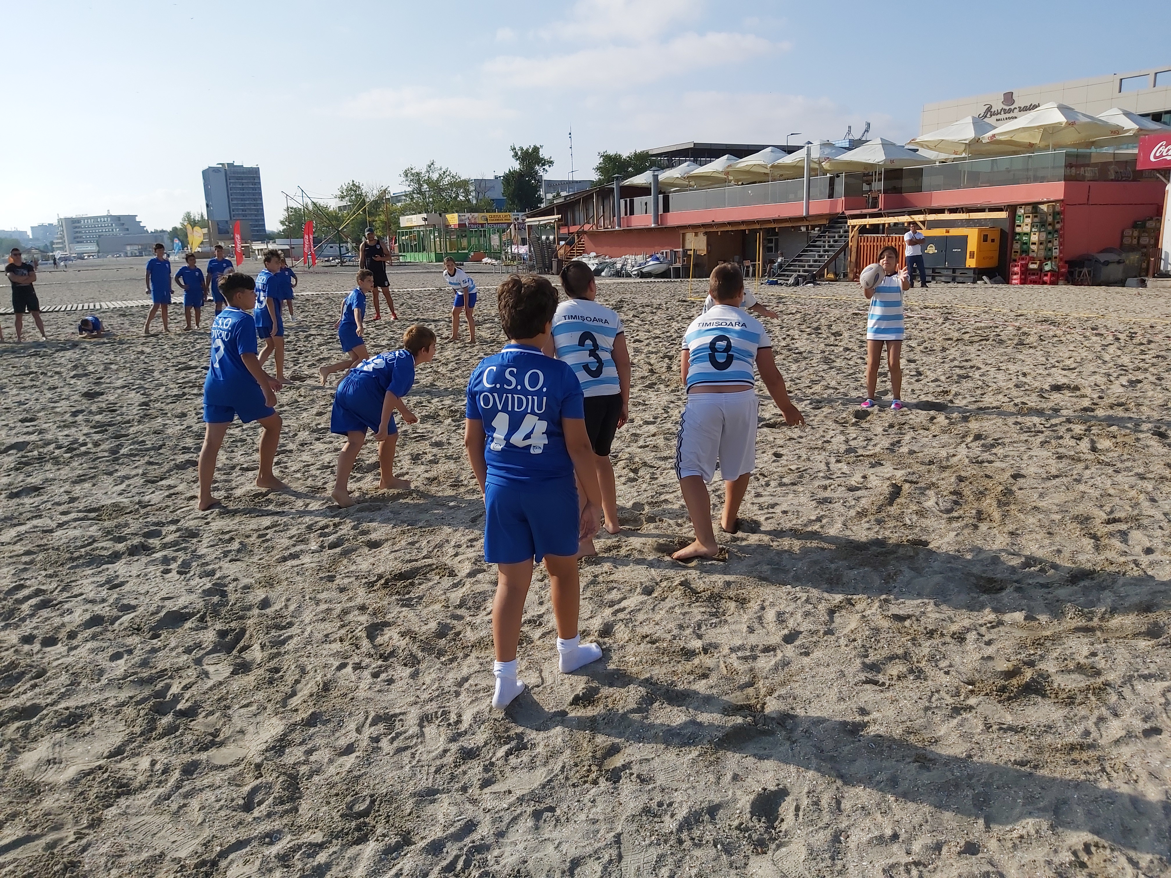 Meciuri spectaculoase în ziua a doua a turneului „Oval Touch” de la Mamaia