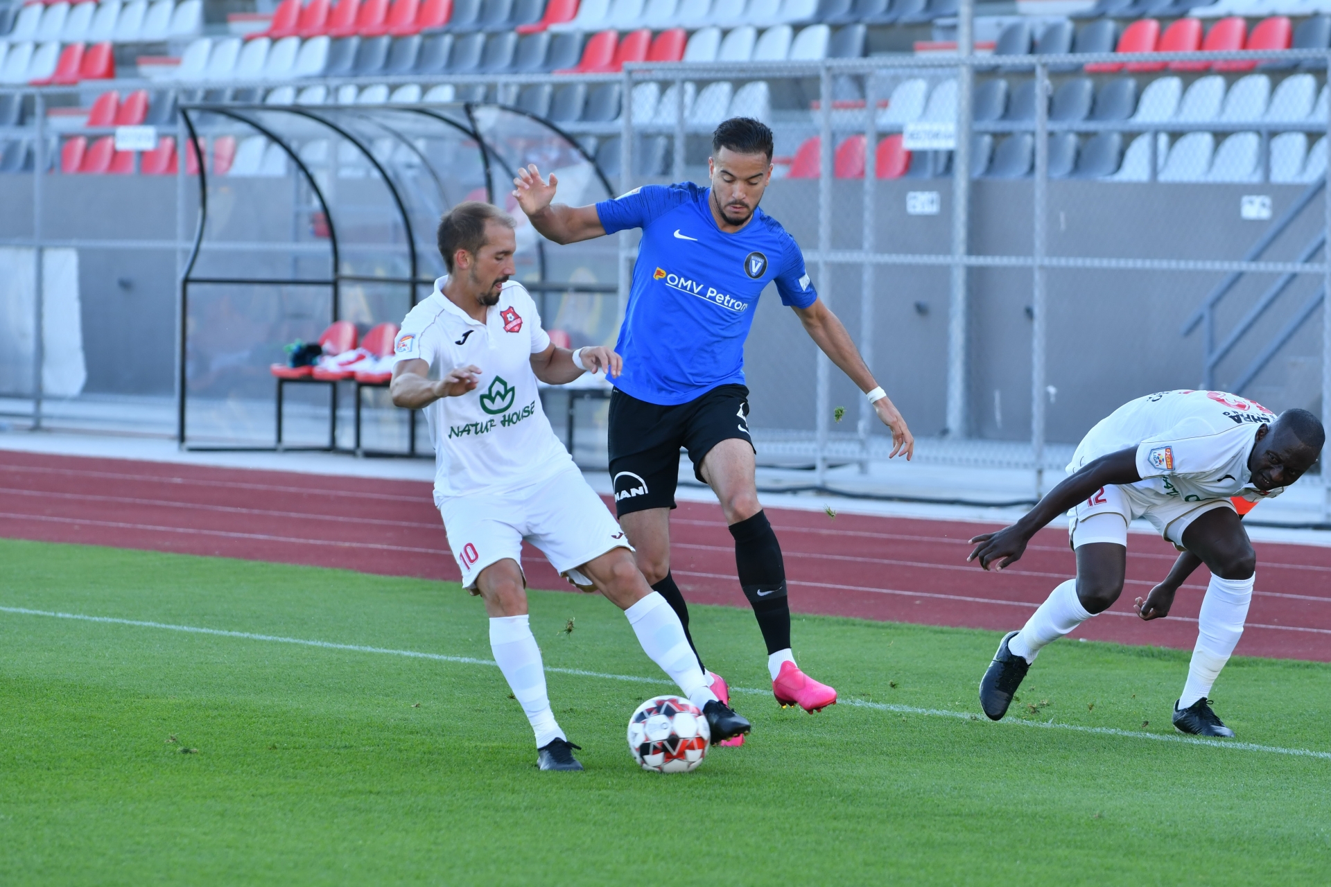 Covid-19 amână meciul FC Viitorul Constanţa – FC Hermannstadt